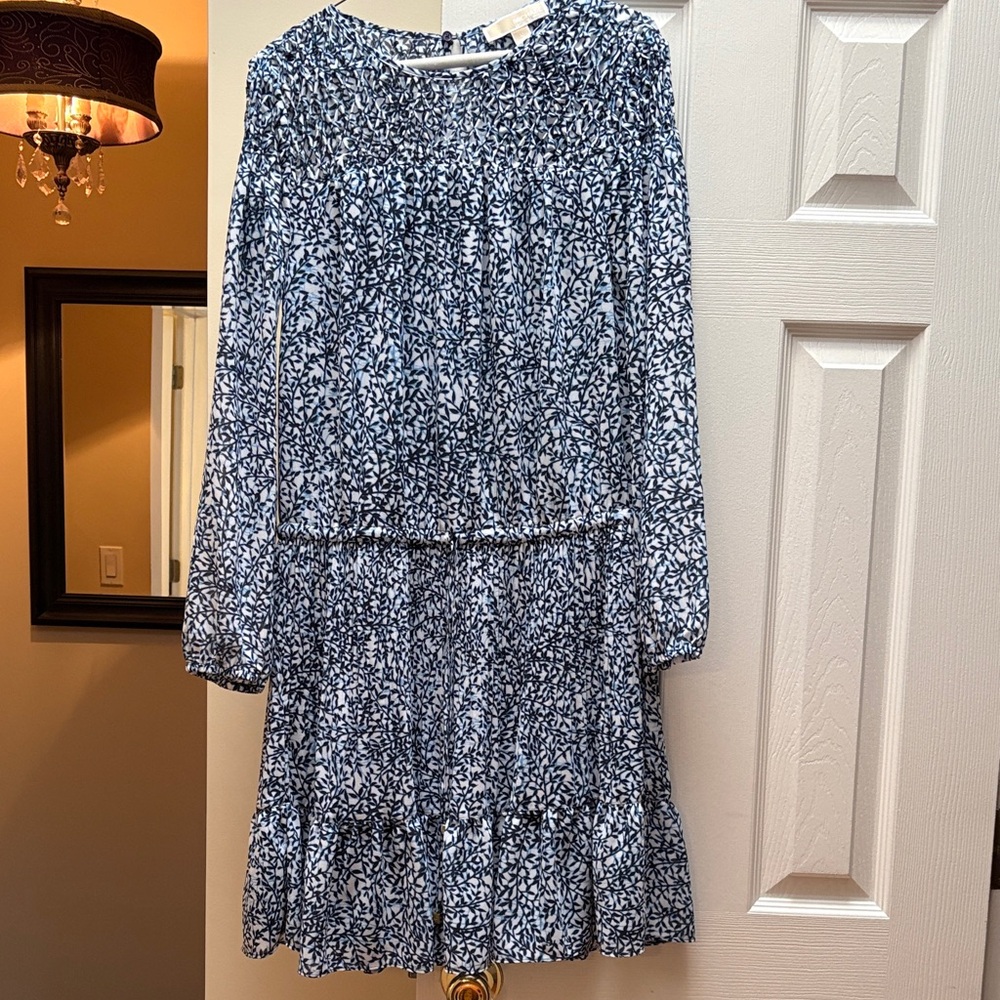 Michael Micheal Kors Dress Smocked Midi drawstring waist Medium lined -like new